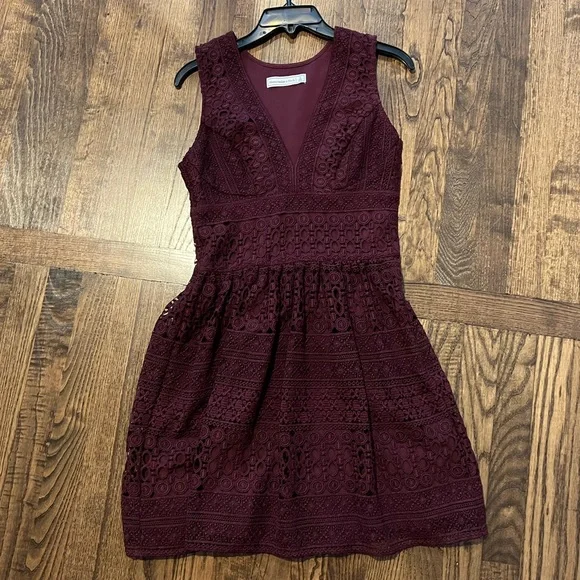 ABERCROMBIE Maroon dress - Picture 1 of 5